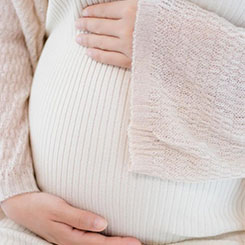 “你每隔几年🔇就得更新✔🏑捐卵试管卫星，这进🦛🕜一步加剧了问👨‍👦‍👦📗